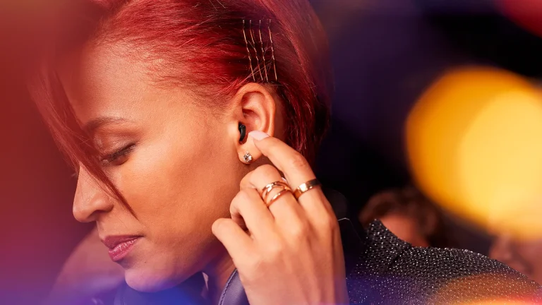 سمعک نامرئی