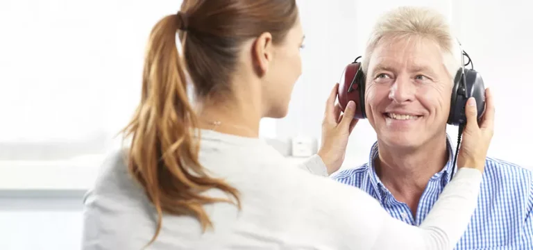 تست شنوایی سنجی