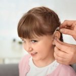 مسیر و مدل پیش‌بینی کاهش شنوایی در کودکان با اتساع آکوئدکت وزنی (EVA)