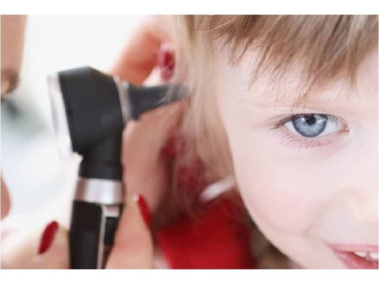 تاریخ طبیعی کم‌شنوایی ناشی از اوتیس مدیا با افزایش در کودکان زیر 12 سال: یک مرور سیستماتیک